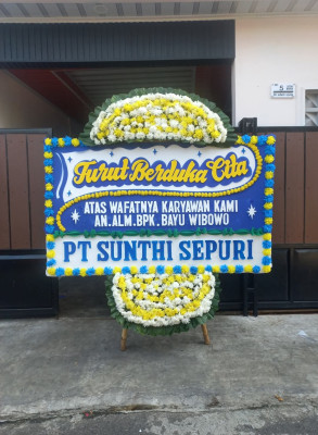 Papan Bunga Duka di Pekan Sabtu
