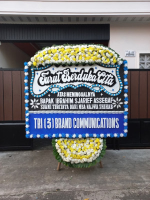 Papan Bunga Duka di Pekan Sabtu